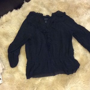 White housed black market top